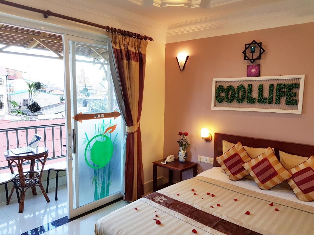 Fancy Guesthouse Phnom Penh Exteriör bild