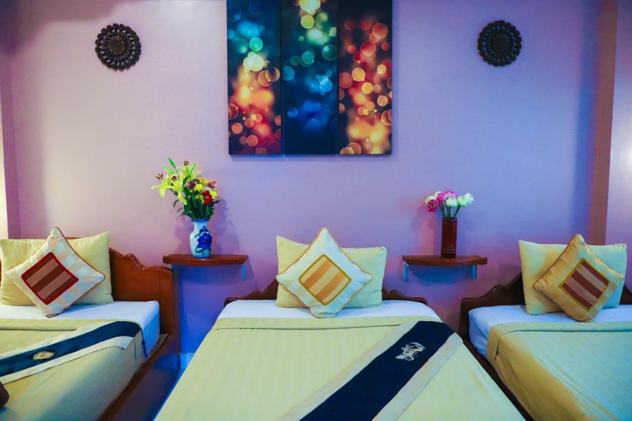 Fancy Guesthouse Phnom Penh Exteriör bild