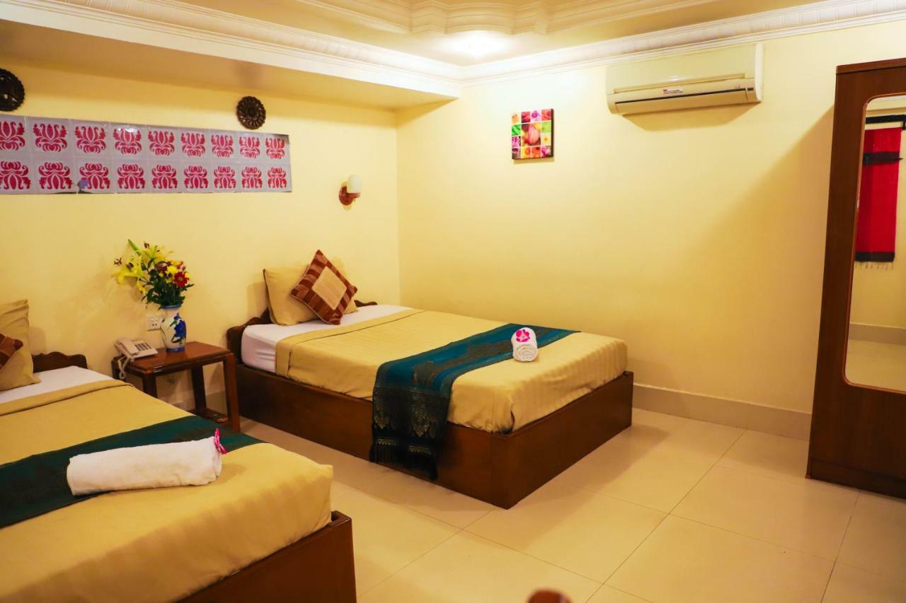 Fancy Guesthouse Phnom Penh Exteriör bild
